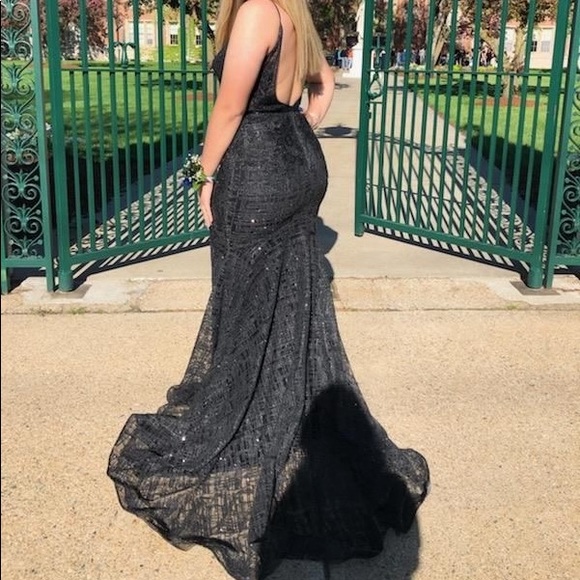 Prom Dress - Picture 4 of 5